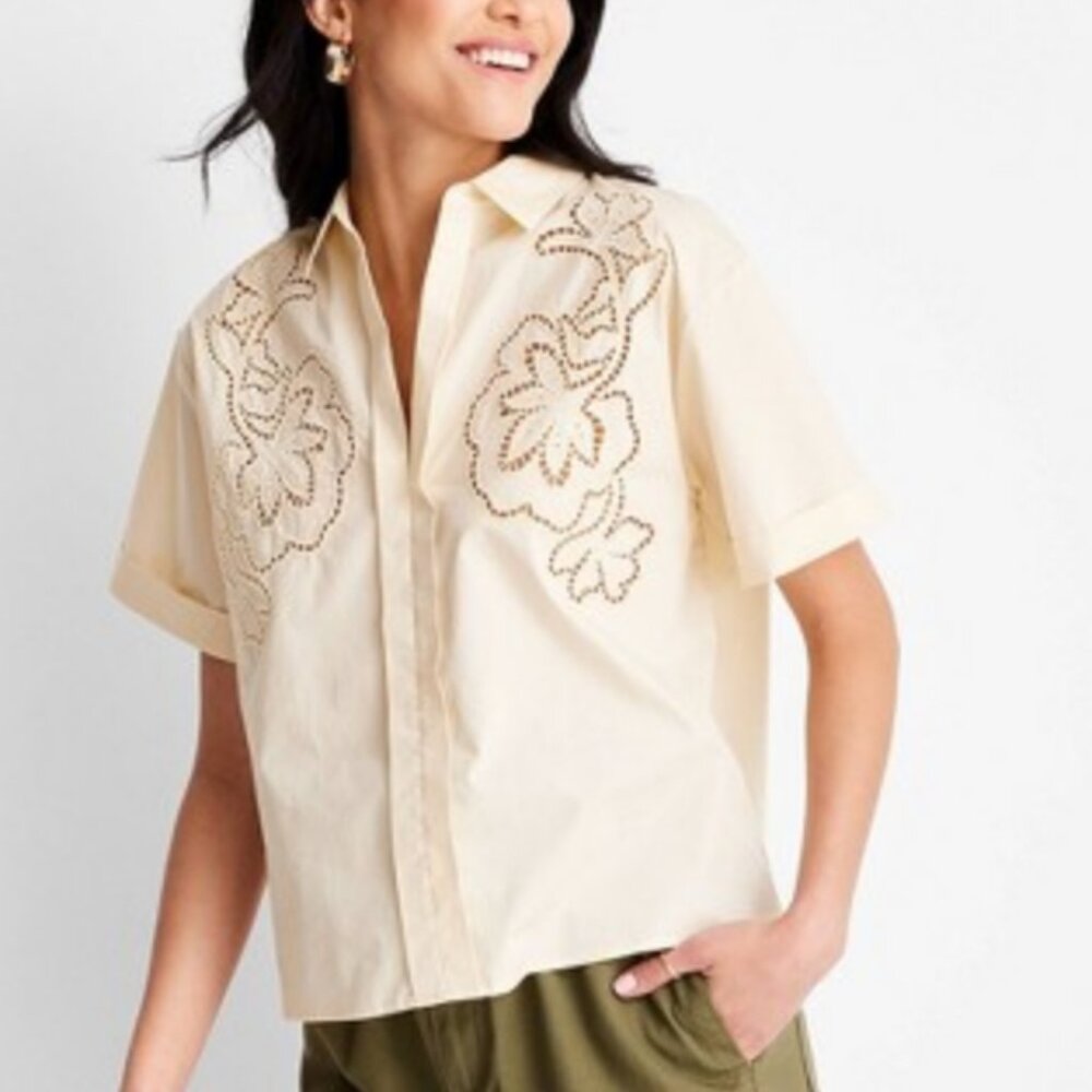 Short Sleeve Eyelet Embroidered Resort Collared Shirt NWT Jenny K